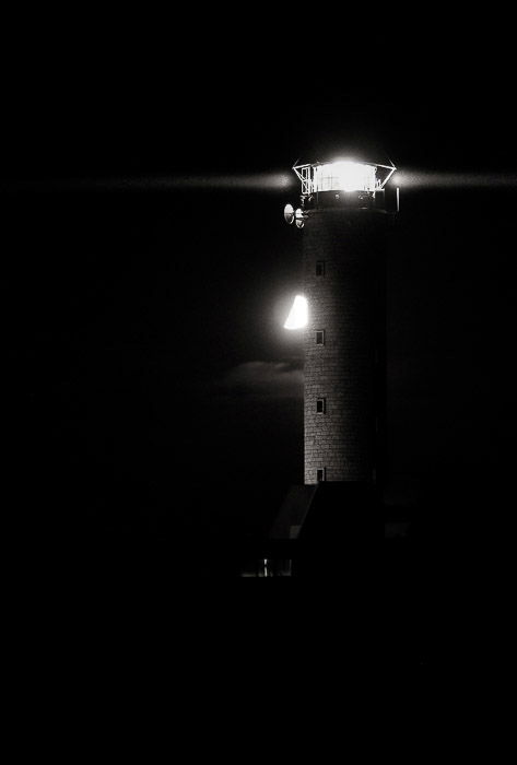 Atmospheric shot of the lighthouse in Cap-Gris-Nez (France) at night.