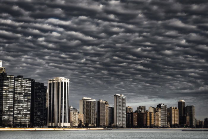 Dramatic Weather: Mackerel sky over Chicago