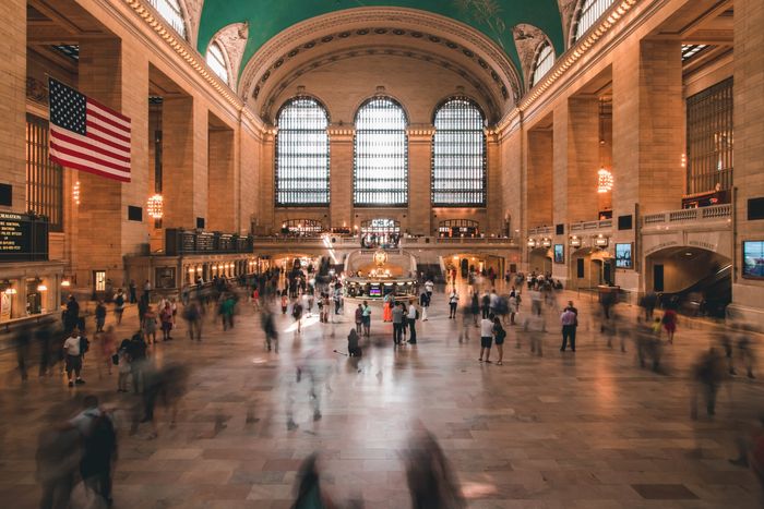 long exposure photo of a crowd in a hall