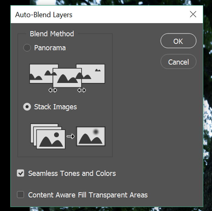 Screenshots of auto blending layers for focus stacking images in Photoshop