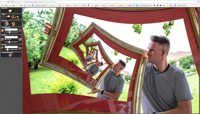 Screenshot of changing the magnification on Photospiralysis to create a droste effect photo