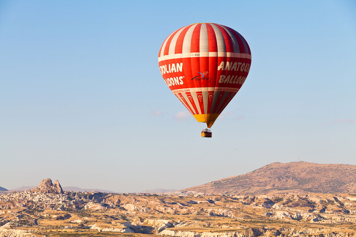 hot air balloon photoshoot