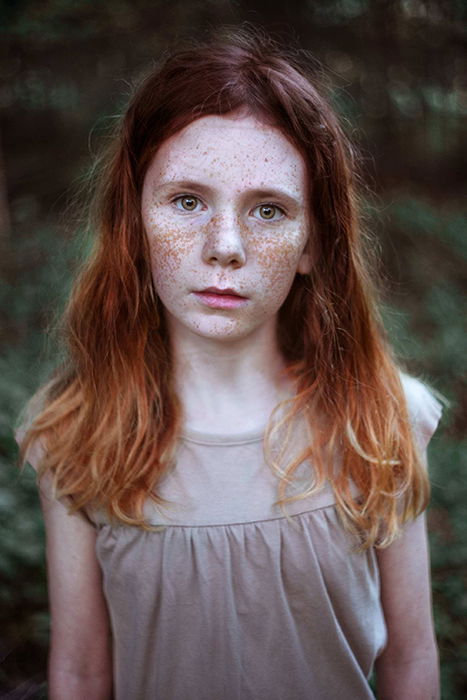 Child's portrait by fine art photographer Willemijn Louws