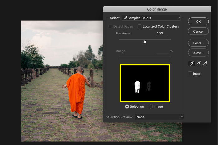 A screenshot showing how to use color range to change the color of an object in photoshop