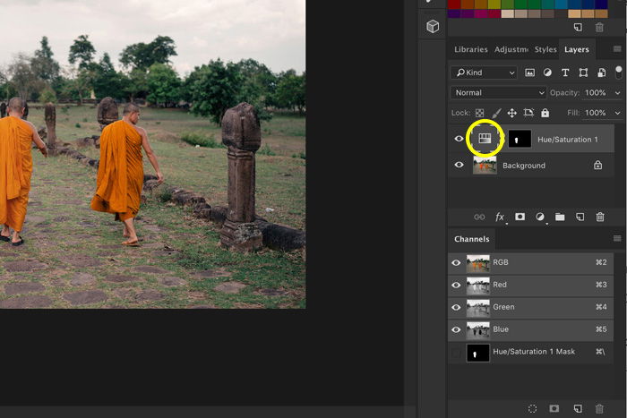 A screenshot showing how to use blending modes to change color in Photoshop 