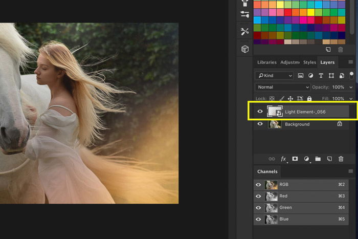 A screenshot of how to use Photoshop overlays - new layer