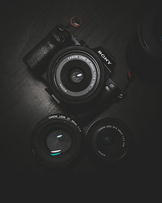 Overhead shot of a Sony camera with a prime lens 