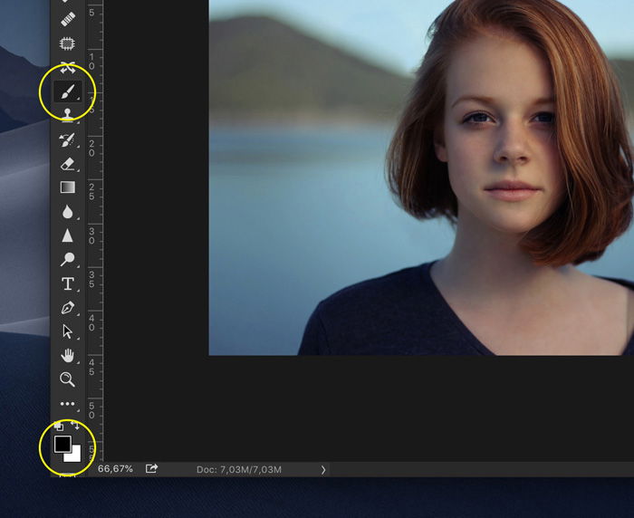 a screenshot showing how to add a vignette in Photoshop