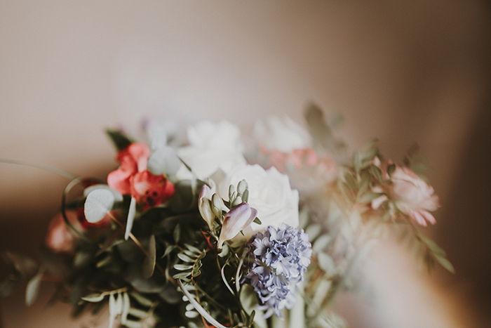 a close up of a bouquet of flowers