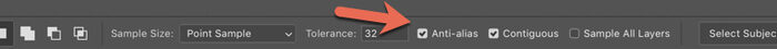 A red arrow pointing to the Anti Alias selection on Photoshop options bar