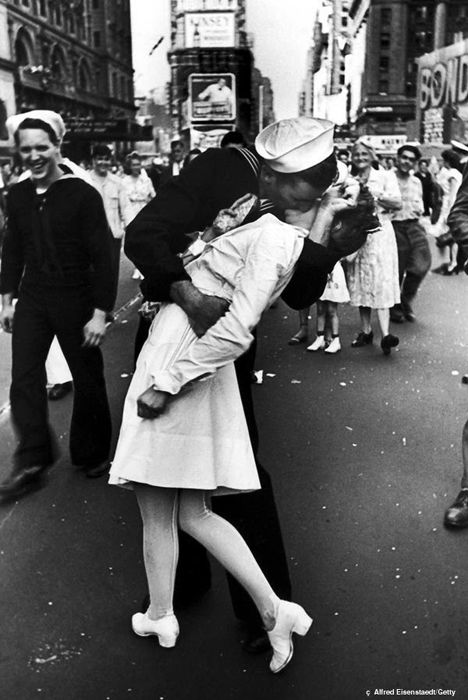 Vj Day, Alfred Eisenstaedt, 1945