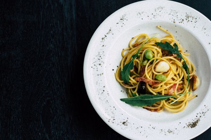 photo of a plate of spaghetti