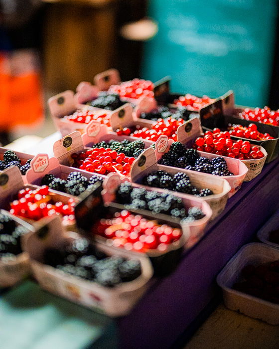 Closeup image of fruits shot with the Canon RF 50mm f/1.2L USM lens