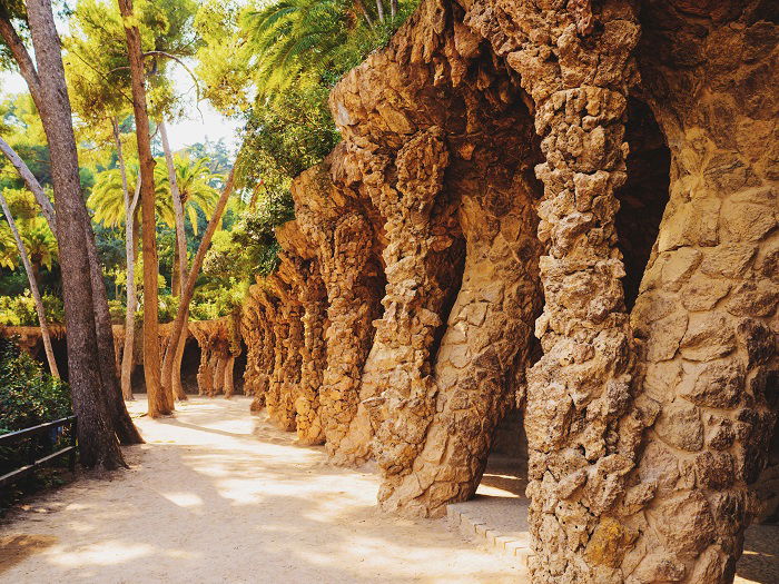 a photo of park guell in barcelona