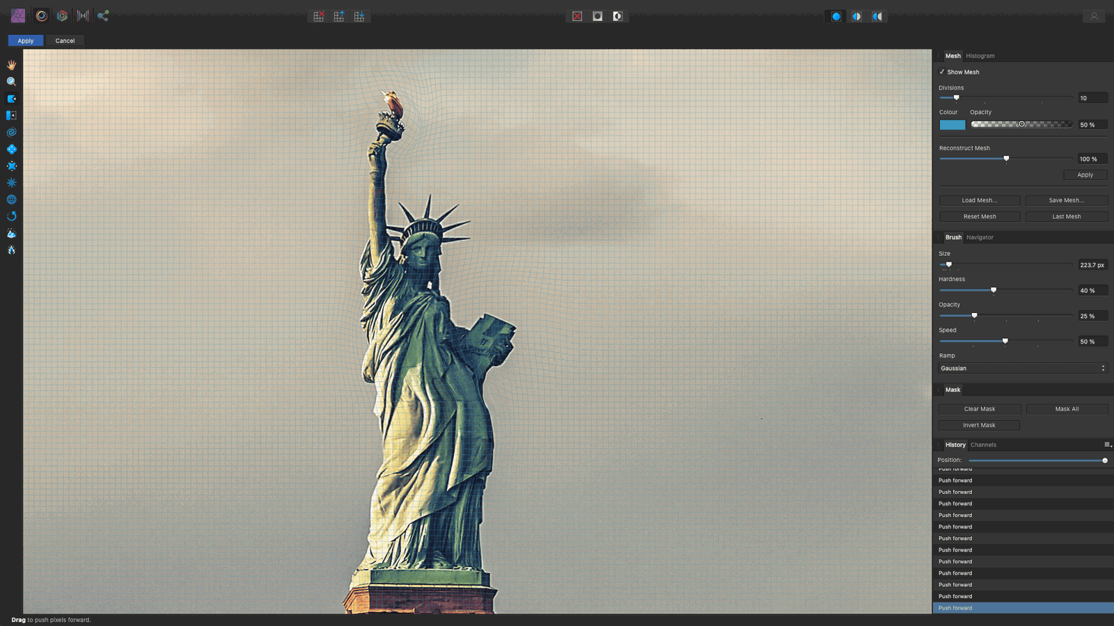 Affinitys Liquify Persona bending the Statue of Liberty