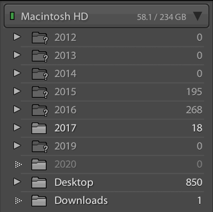 Adobe Lightroom organizes your files by date