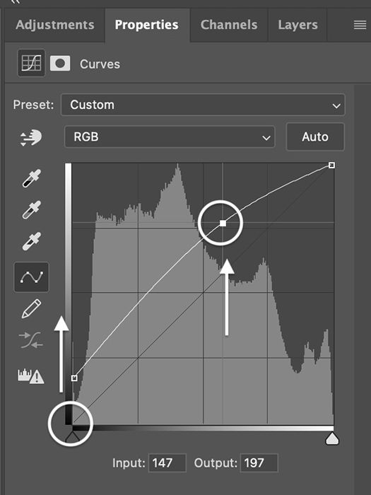 Photoshop screenshot of curves adjustment layer to fade photo