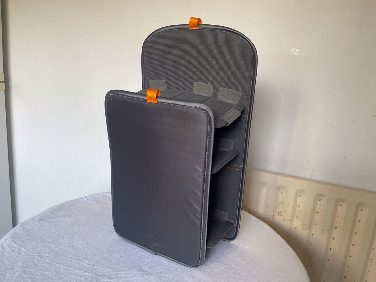 quickshelf system of the Lowepro Freeline