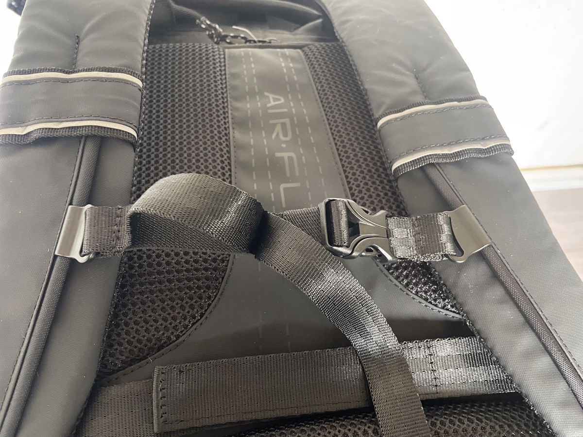 Tenba DNA chest strap