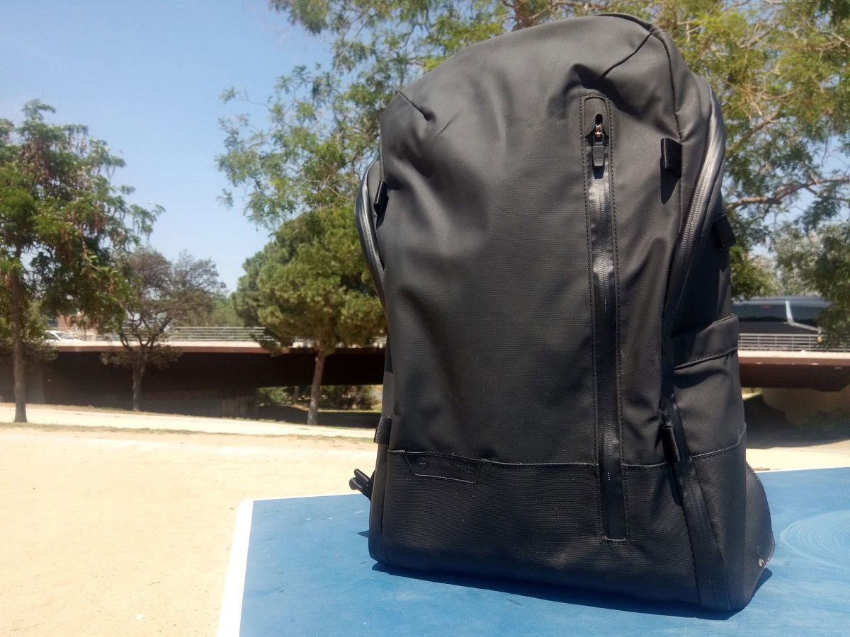 Front Profile of Duo Daypack