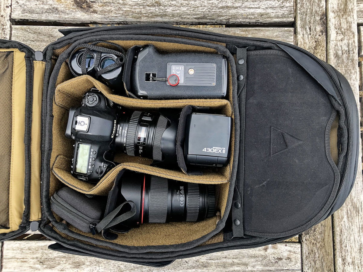 Picture of the Nomatic McKinnon camera backpack