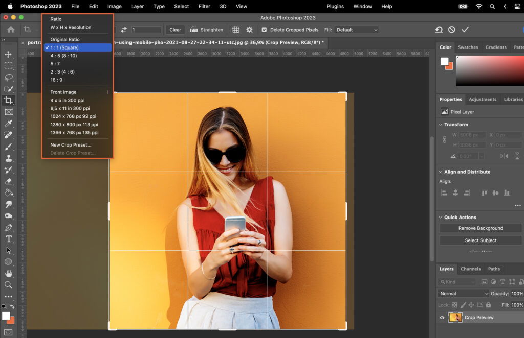 Aspect ratio selector in Photoshop.