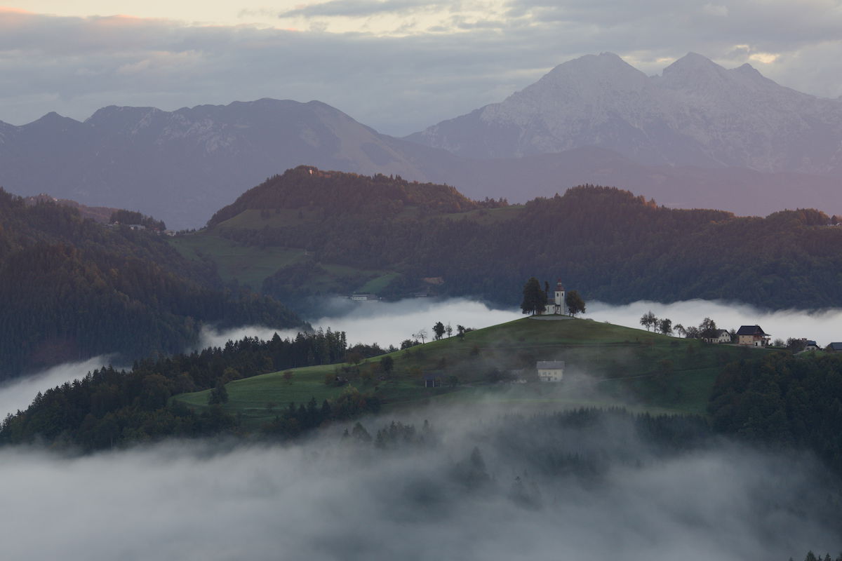 Foggy mountain landscape after LUT edits applied with PhotoLab 7