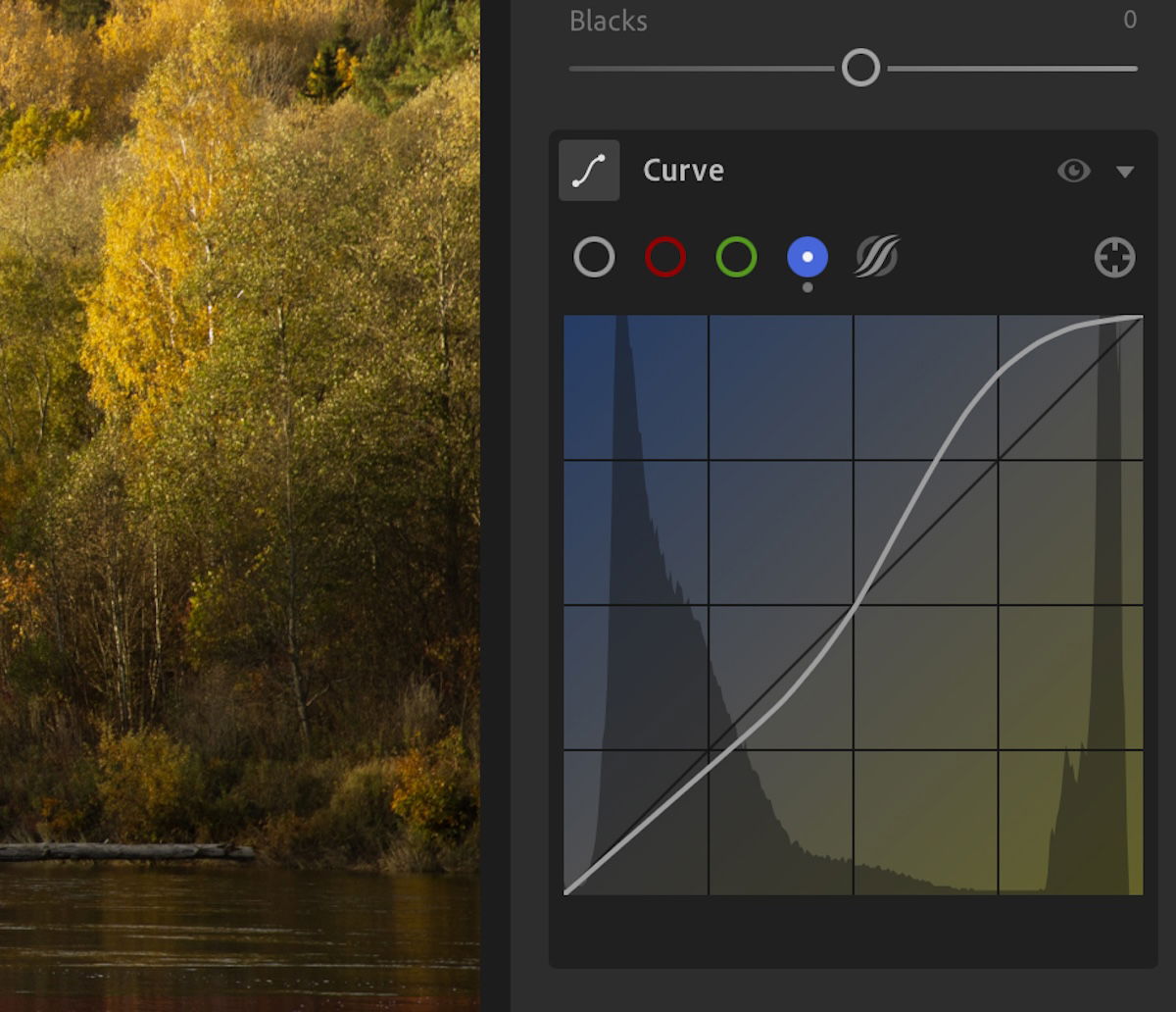 Screenshot of adjusting the blue channel on a tone curve in Lightroom