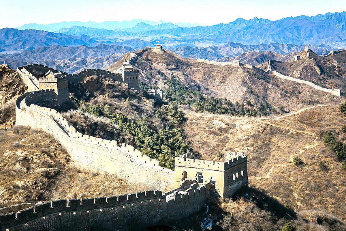 image of great wall of china edited on Photoshop